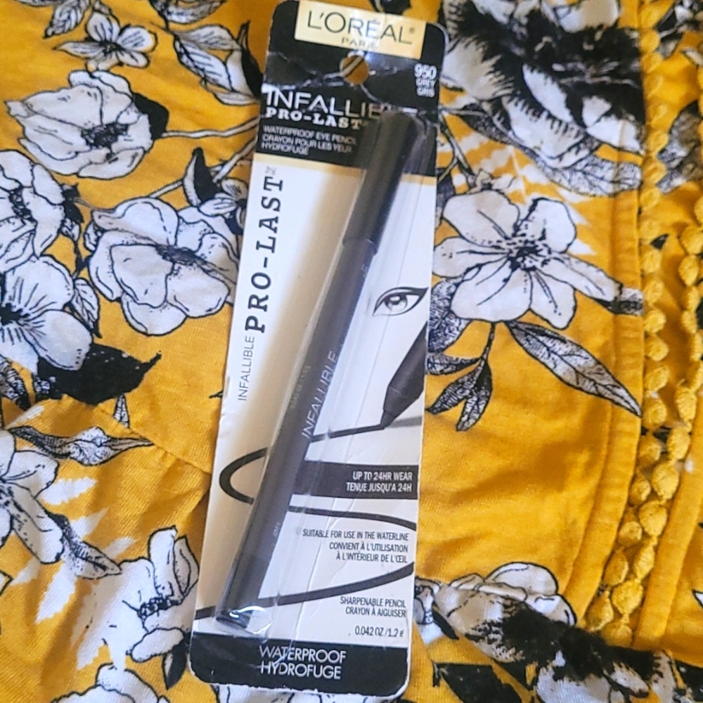L'ORÉAL PRO-LAST EYELINER